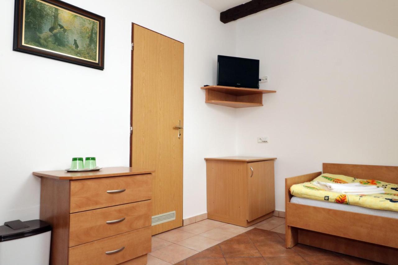 Penzion Hurka Hotel Dolni Libchavy Luaran gambar