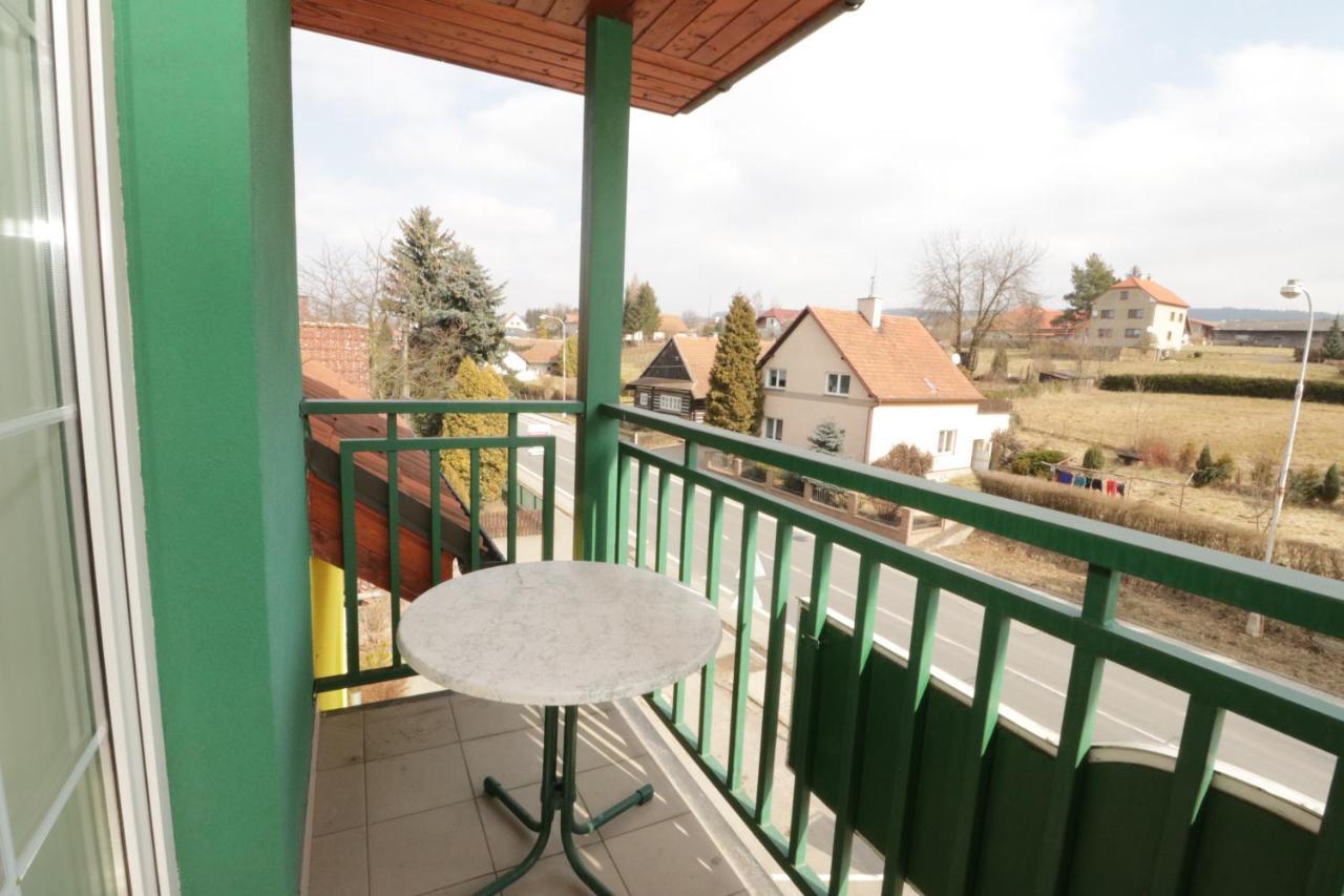 Penzion Hurka Hotel Dolni Libchavy Luaran gambar