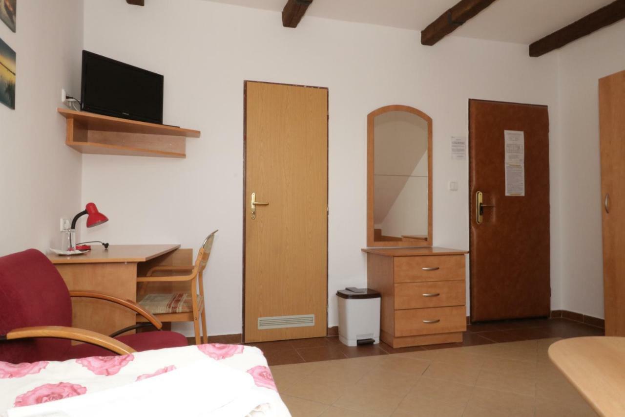 Penzion Hurka Hotel Dolni Libchavy Luaran gambar