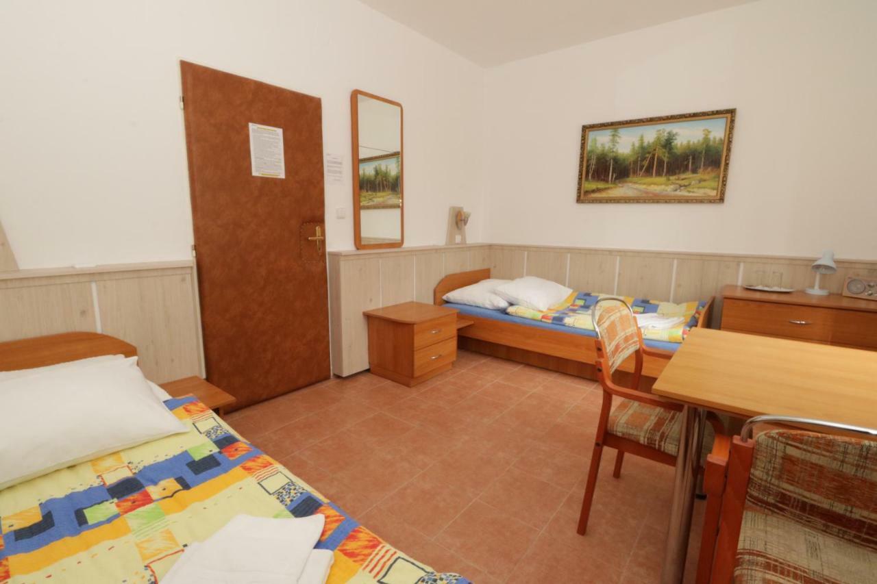Penzion Hurka Hotel Dolni Libchavy Luaran gambar