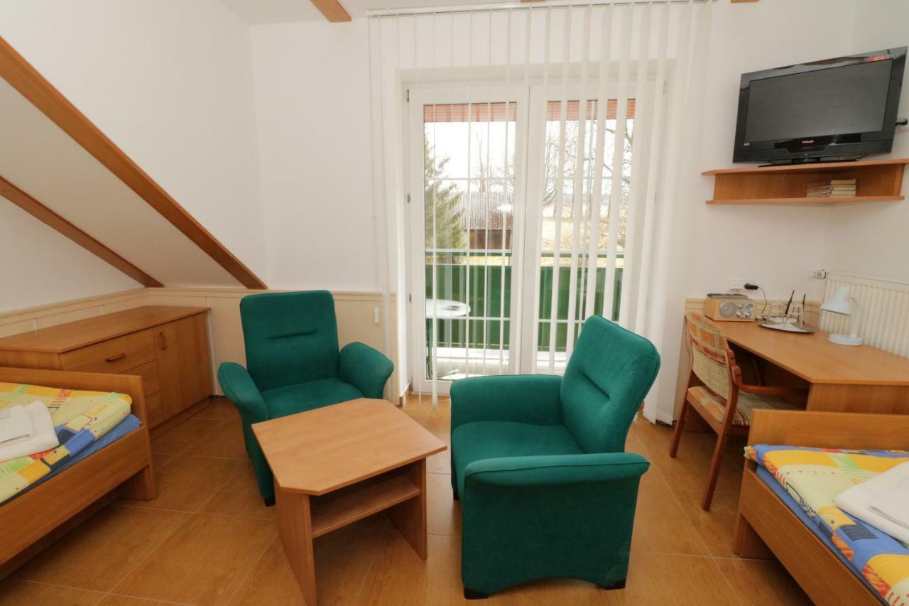Penzion Hurka Hotel Dolni Libchavy Luaran gambar